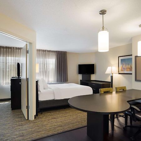 Sonesta Simply Suites Hampton Eksteriør bilde