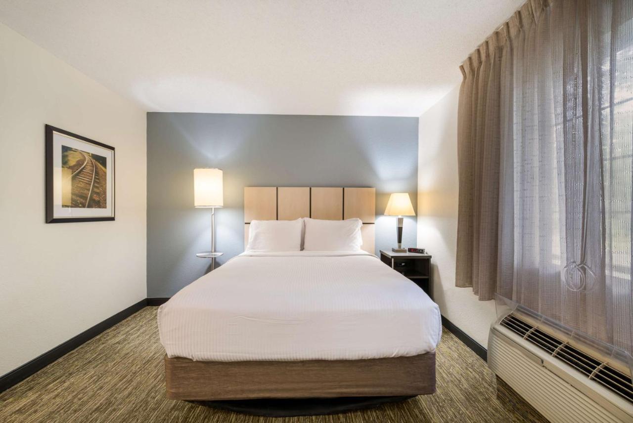 Sonesta Simply Suites Hampton Eksteriør bilde